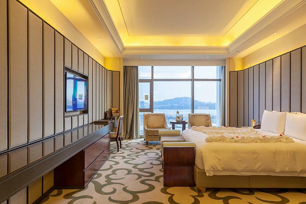 Royal Seaside Hotel And Hot Springs Xiamen Extérieur photo