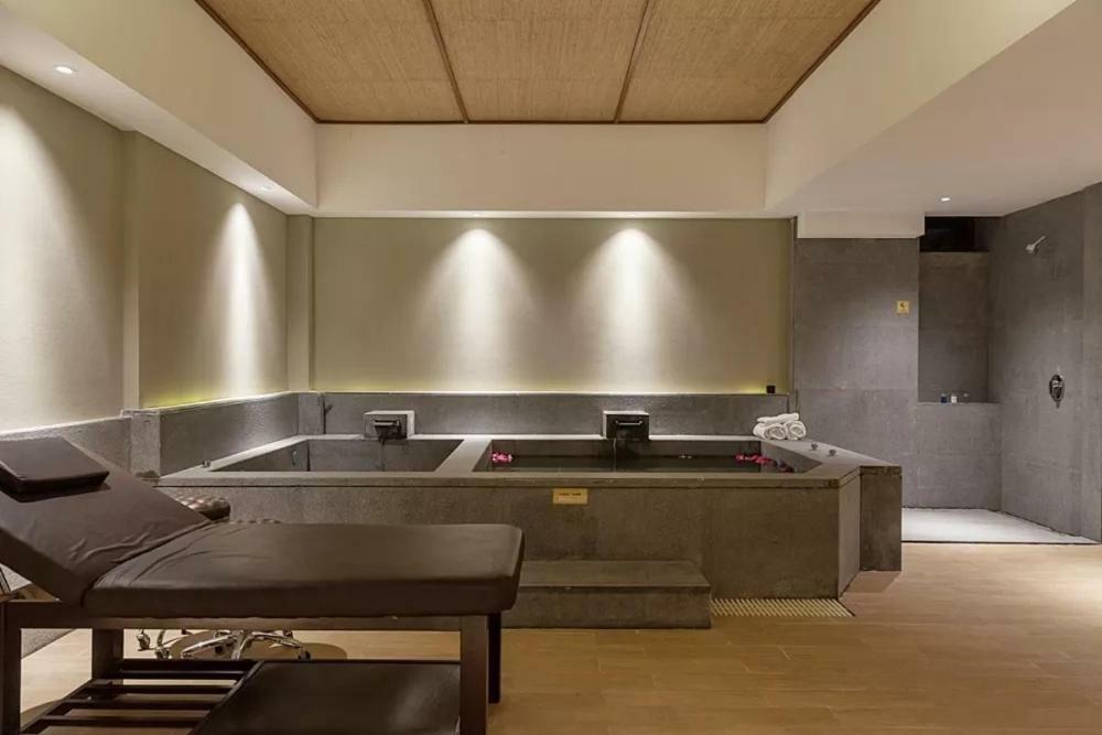 Royal Seaside Hotel And Hot Springs Xiamen Extérieur photo